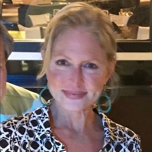 Meet your Posher, Lucia